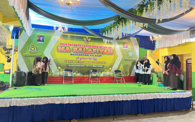 PENTAS SENI DALAM RANGKA PELEPASAN PESERTA DIDIK KELAS 12 MA SALAFIYAH BANTARSARI