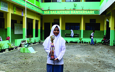 Juara 1 (Peraih Medali Emas)